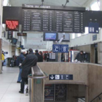 Panneau d'affichage Gare de Versailles Chantiers