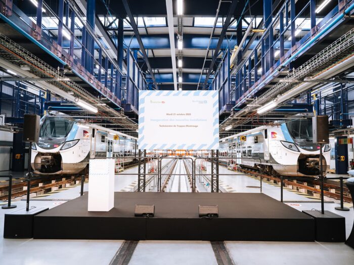 Panneau inauguration des nouvelles installations