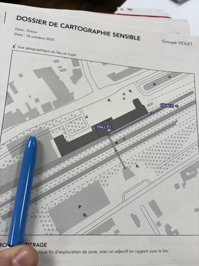 Marche exploratoire à bord du train et dans les gares de Dreux et Versailles-Chantiers : identifier les espaces à risques pour renforcer la sécurité